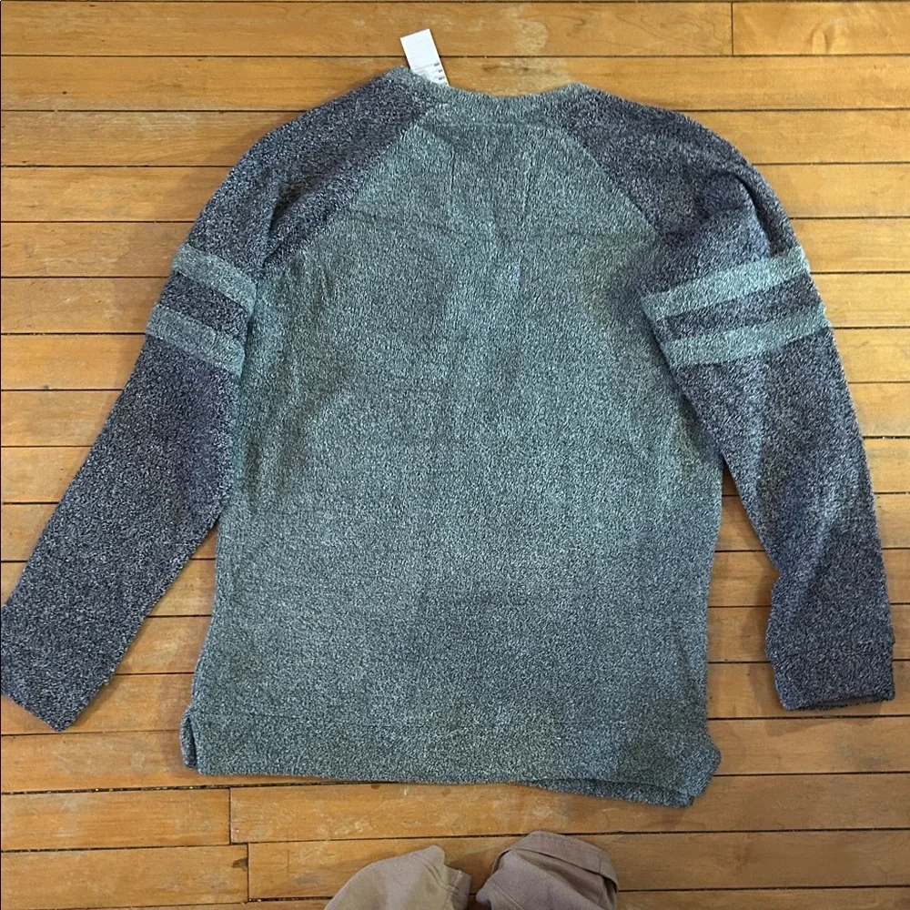 NWT Pressbox Michigan State Blue and Gray Crewneck Sweater - Picture 7 of 9